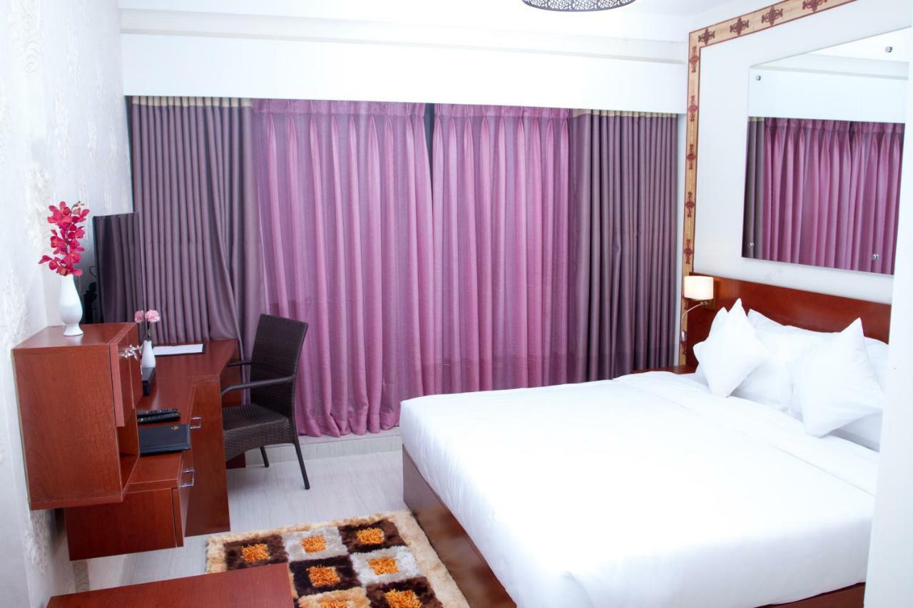 Coventina Lake Suites Daca Exterior foto